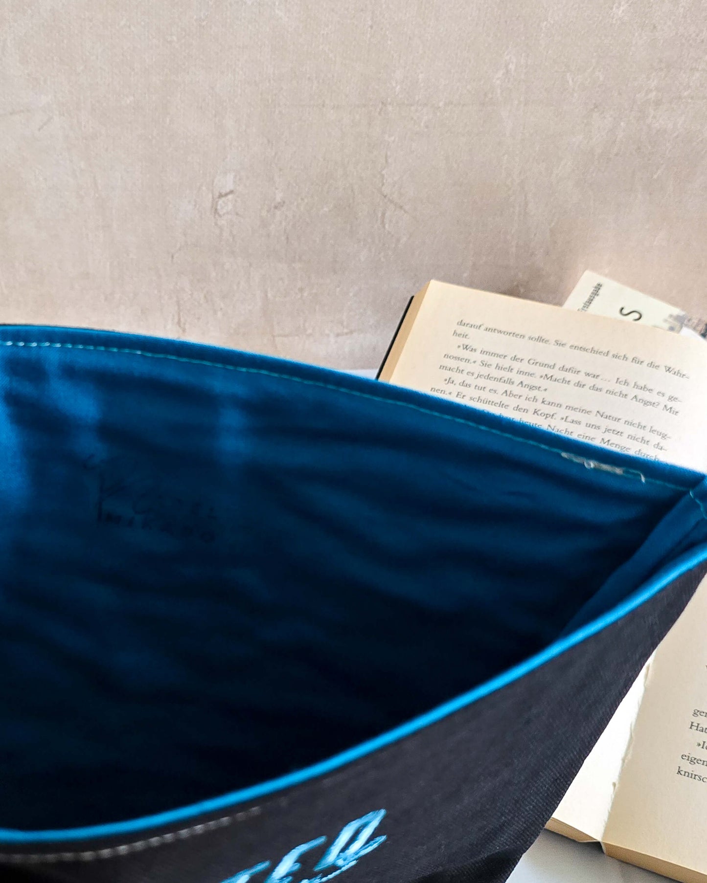 Buchhülle Limited Edition - Blau