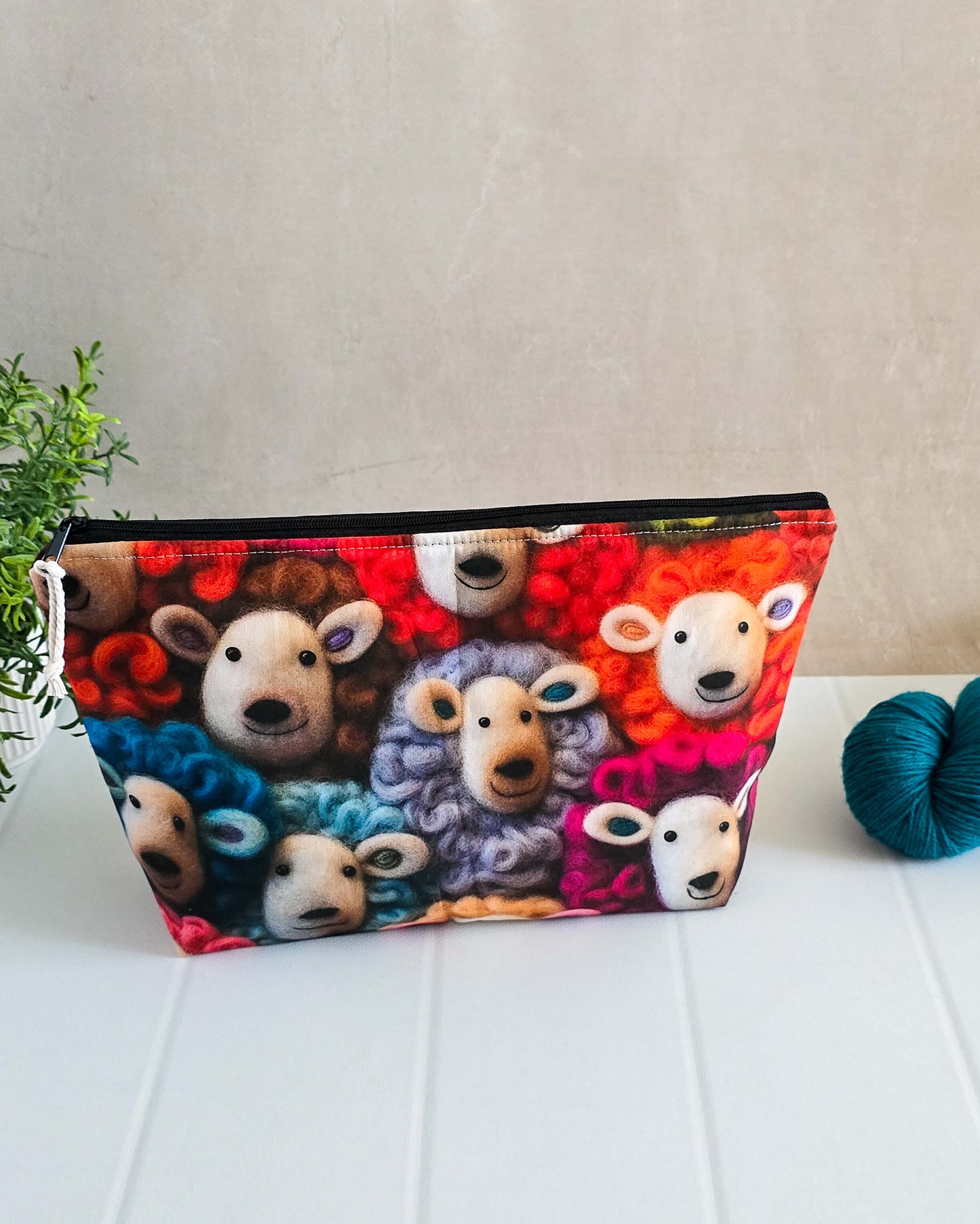Knit’n Keep Projekttasche Woolly Friends mit buntem Schafmotiv