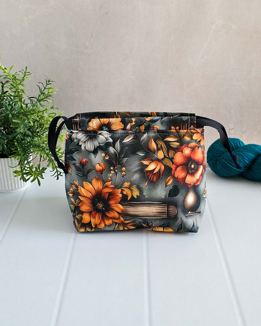 Projekttasche Autumn Bloom – Florales Muster in Herbstfarben