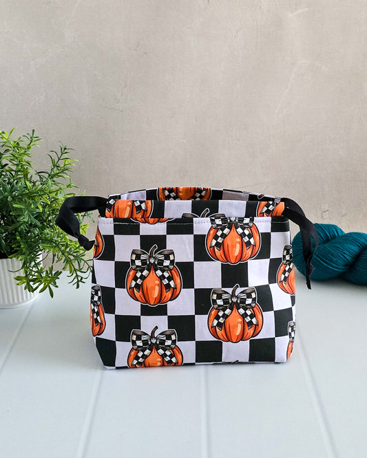 Halloween Projekttaschen – Kürbis & Schwarz-Weiß Karo