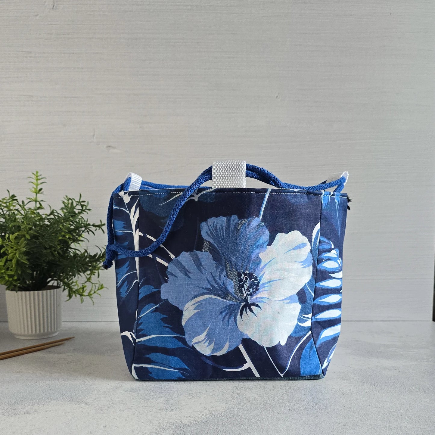 Rice Bag | Projektbeutel Größe M | Motiv: Blaues Blumenmeer