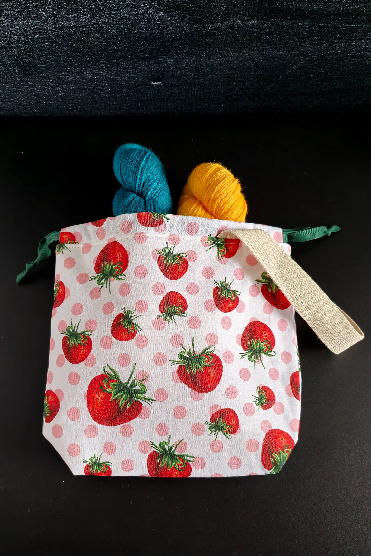 Tuva Bag – Strawberry Dreams
