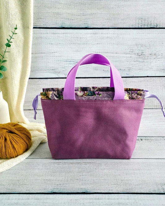 Alva Bag Berry Canvas & Lavender Tea Cups – handgenäht in Bayern von Nadelmikado