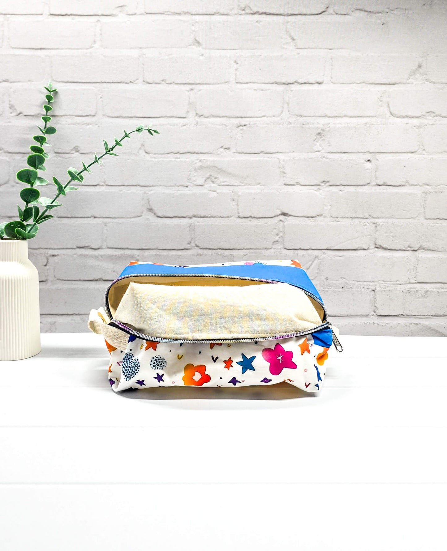 Fenja Projekttasche M Boxy Bag bunt Sterne handgenäht Bayern von Nadelmikado