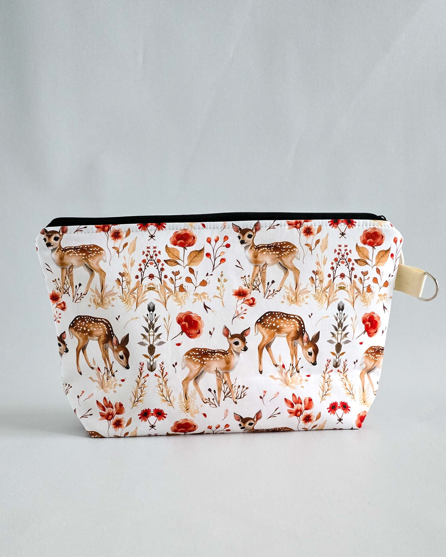 Isvind Bag Autumn Fawn – Projekttasche mit Rehmotiv, handgenäht in Bayern von Nadelmikado