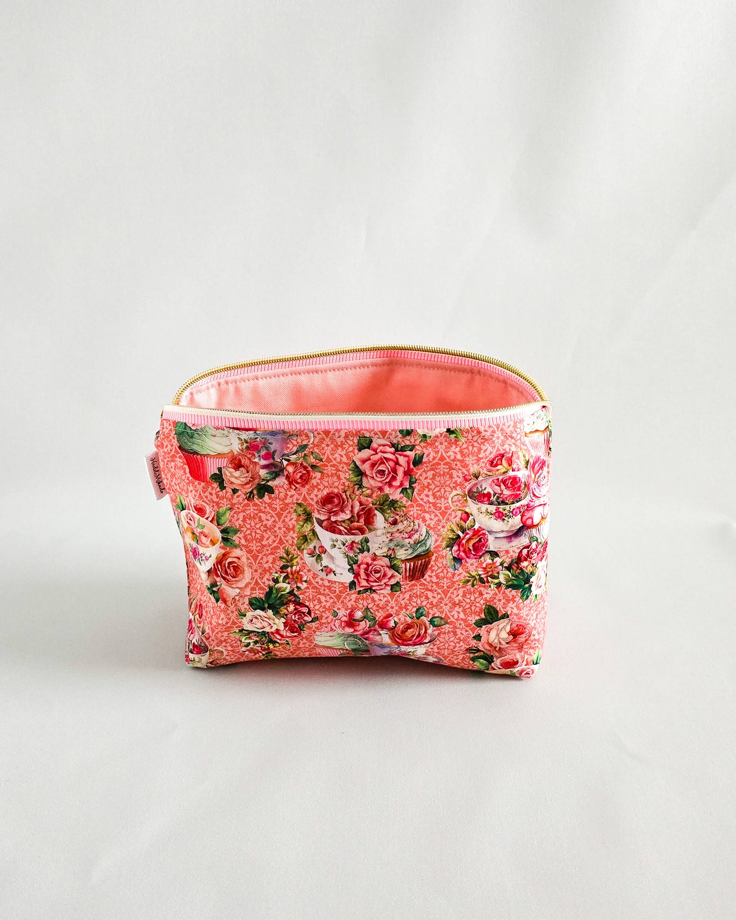 Isvind Bag Vintage Tea Roses – rosa Canvas Projekttasche Nadelmikado - handmade in Bayern