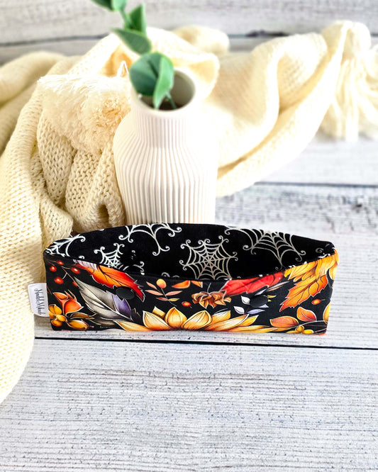 Handgenähte Nadelgarage 15 cm mit großem Sonnenblumenmotiv