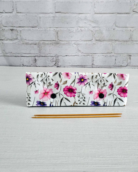 Nadelgarage 20 cm Blumenmuster – handgenäht in Bayern von Nadelmikado