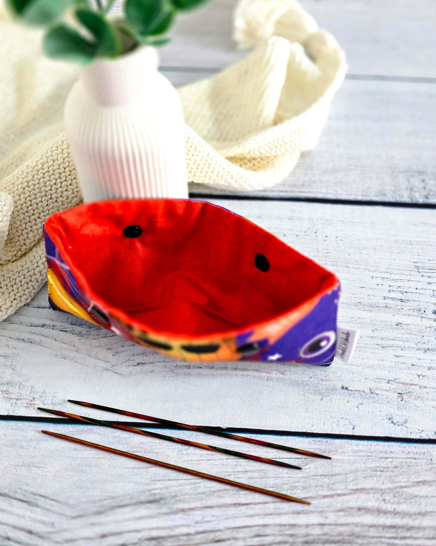 Nadelgarage Pumpkin Night, Stricknadel-Aufbewahrung mit Halloweenmotiv, Bayern, Nadelmikado, Handmade