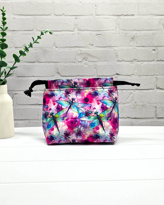 Projekttasche Größe S Lyra Dragonfly Bloom mit Libellen, handgenäht in Bayern von Nadelmikado