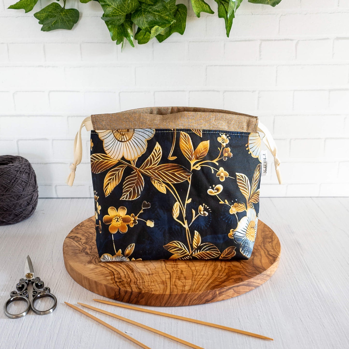 Projektbeutel Größe S | Kinchaku Beutel | Motiv: Goldene Blumen