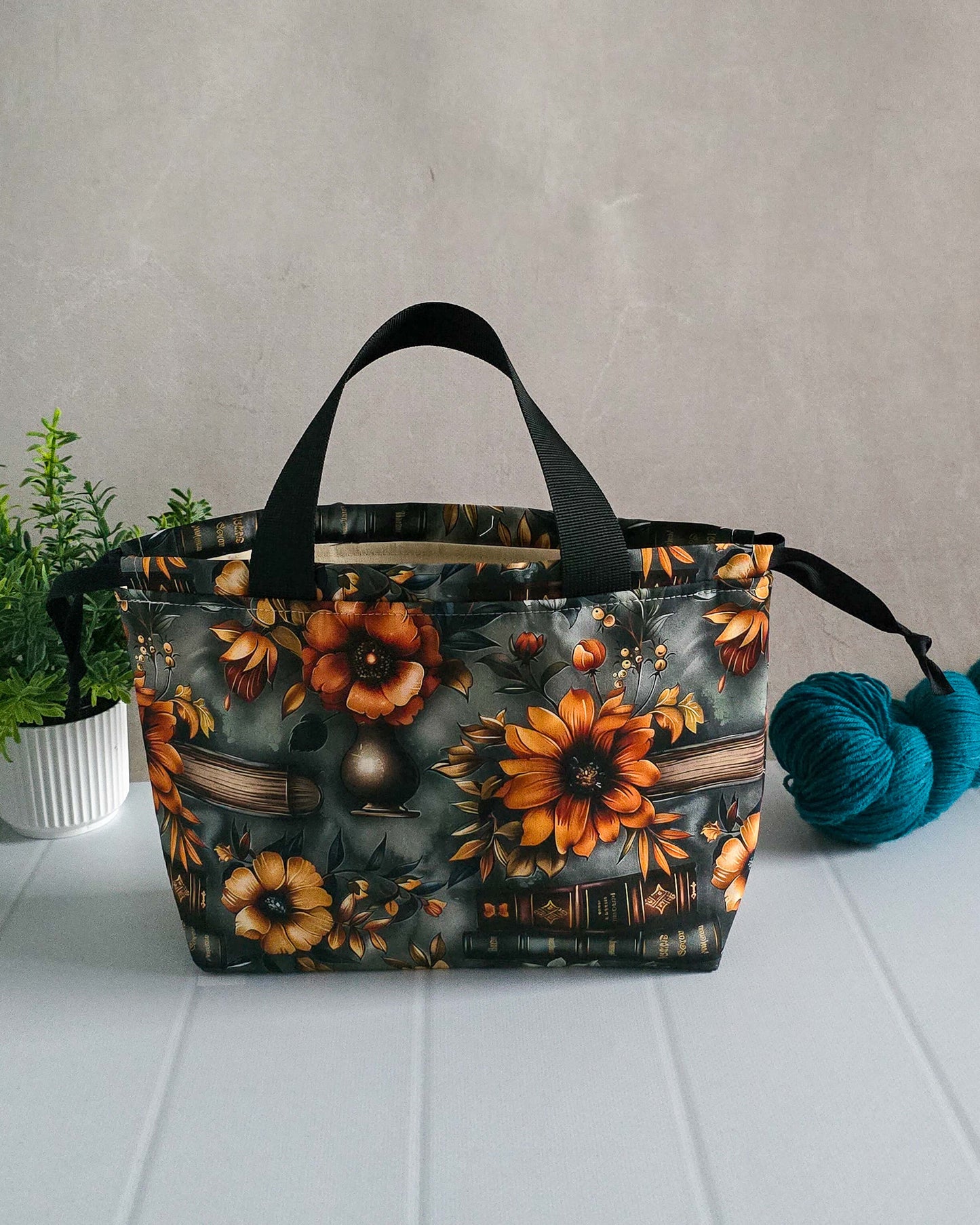 Projekttasche Autumn Bloom – Florales Muster in Herbstfarben