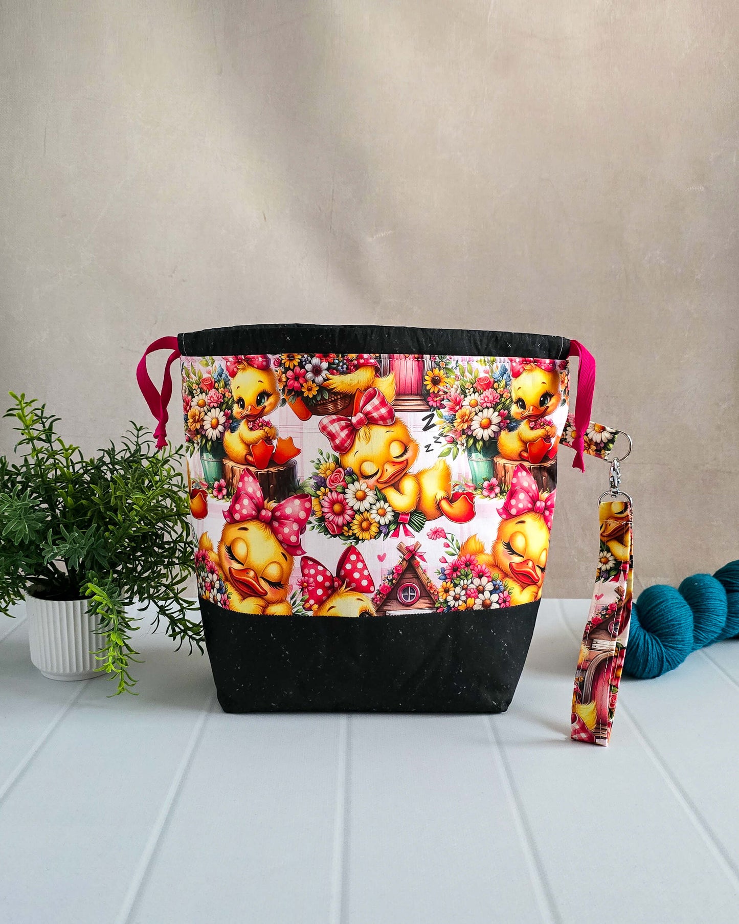 Daisy Duckling - Njord Bag