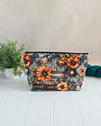 Projekttasche Autumn Bloom – Florales Muster in Herbstfarben