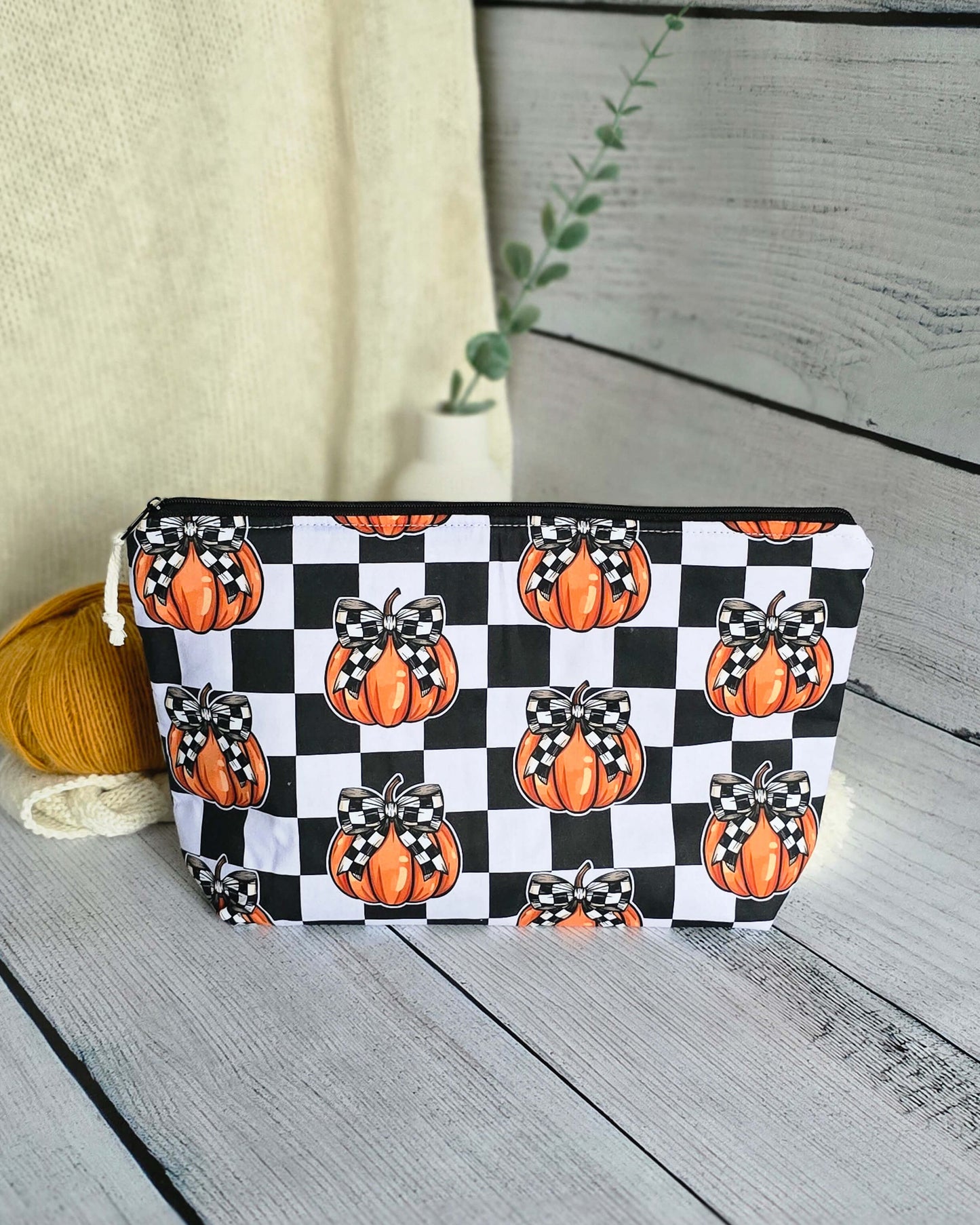 Knit’n Keep Projekttasche „Pumpkin Chic“ – Halloween Edition - Nadelmikado - handgenäht aus Bayern