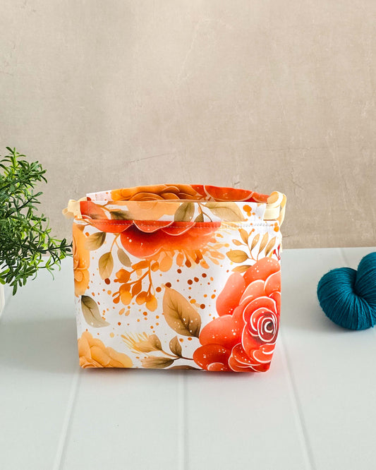 Projekttasche mit Rosenmotiv im Kinchaku-Stil, ideal für 100 g Wolle