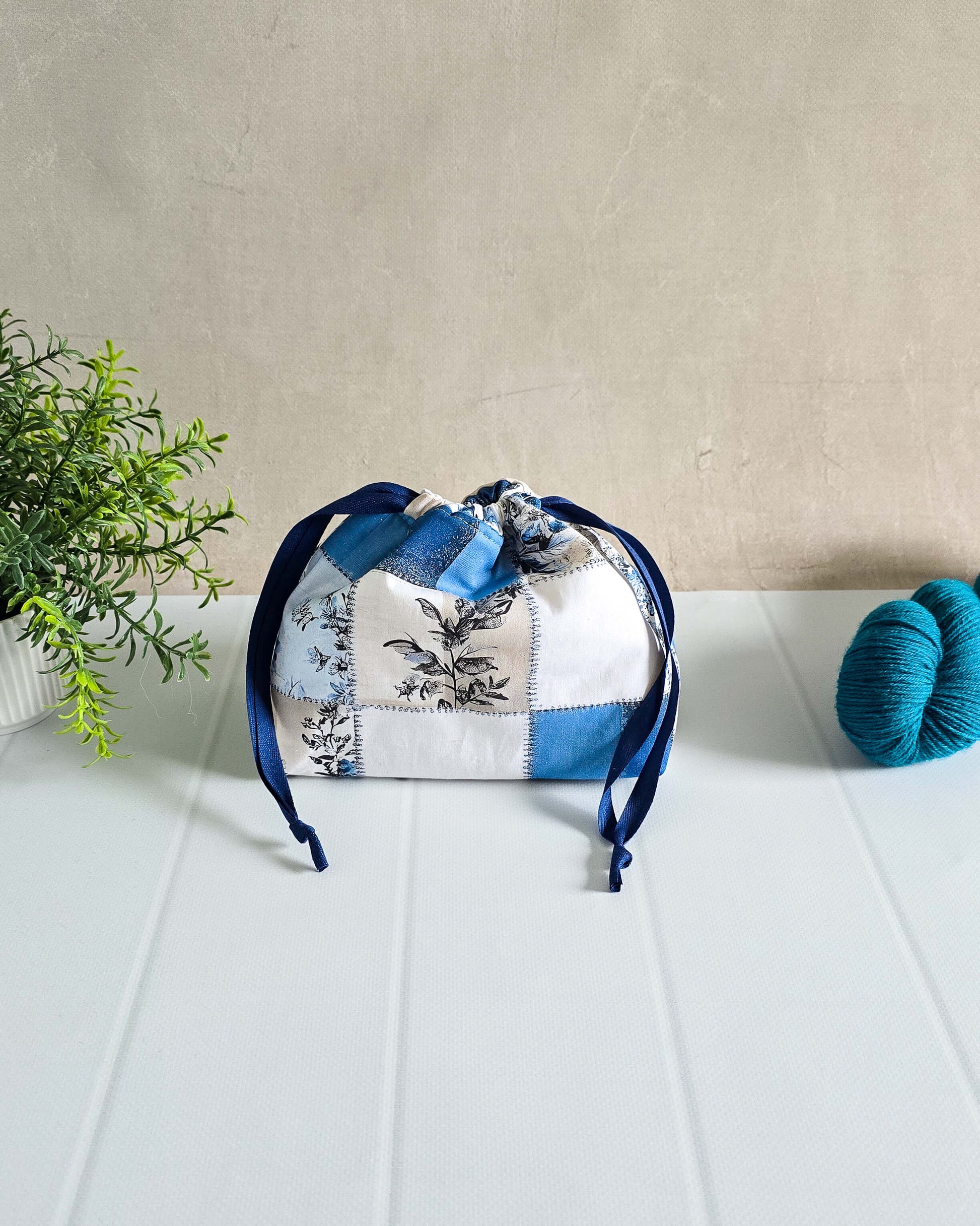 Projekttasche mit Kordelzug – ideal zum Socken stricken
