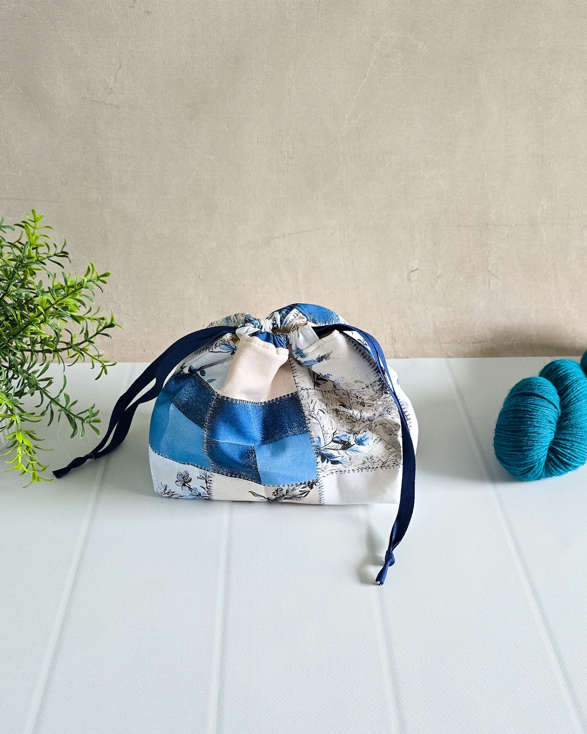 Projekttasche mit Kordelzug – ideal zum Socken stricken