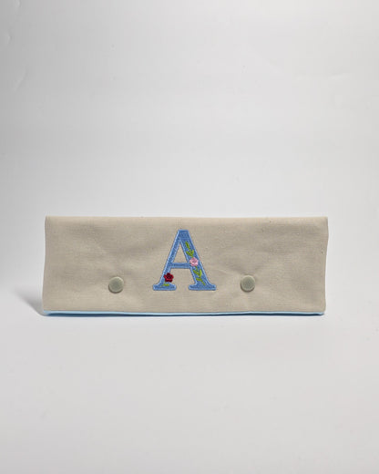 Nadelgarage Monogramm - Hellblau