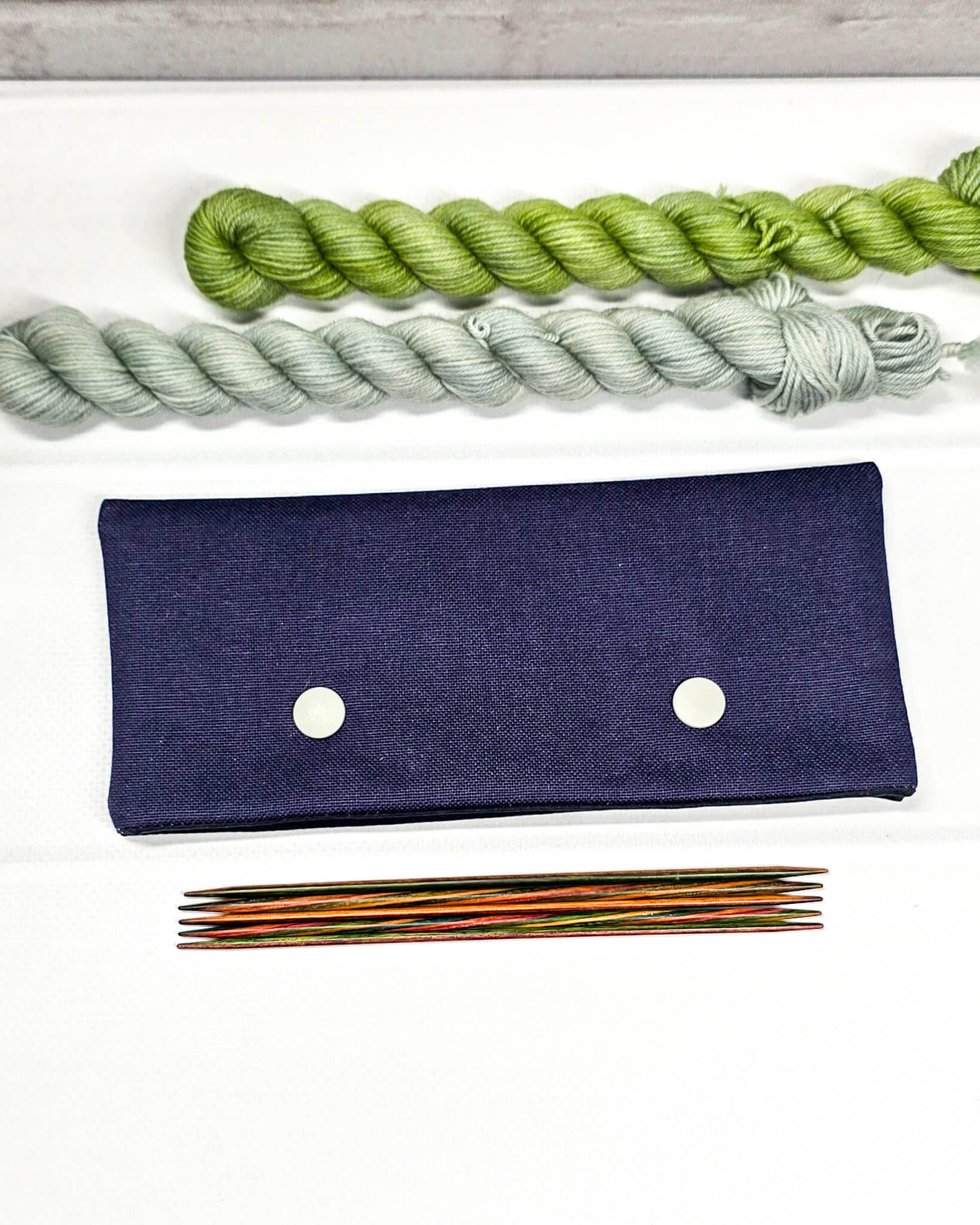 Nadelgarage 15 cm aus navyblauem Canvas handgenäht in Bayern von Nadelmikado