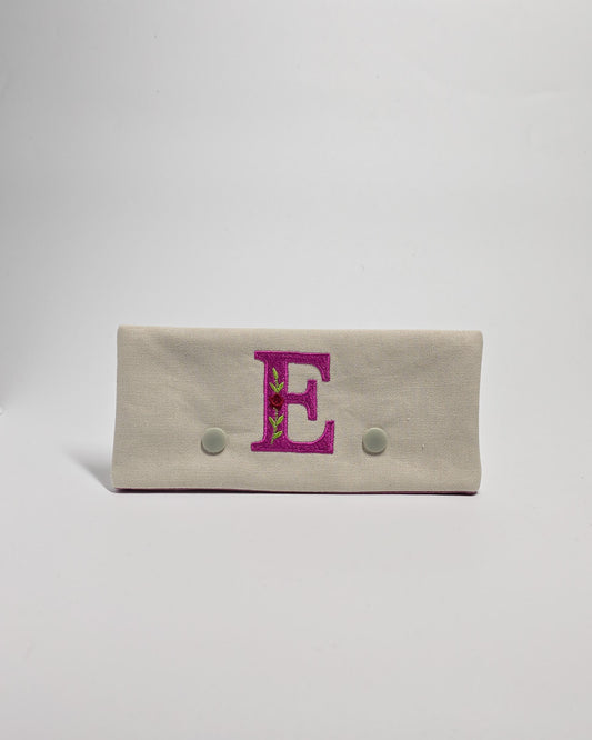 Nadelgarage Monogramm - Beere