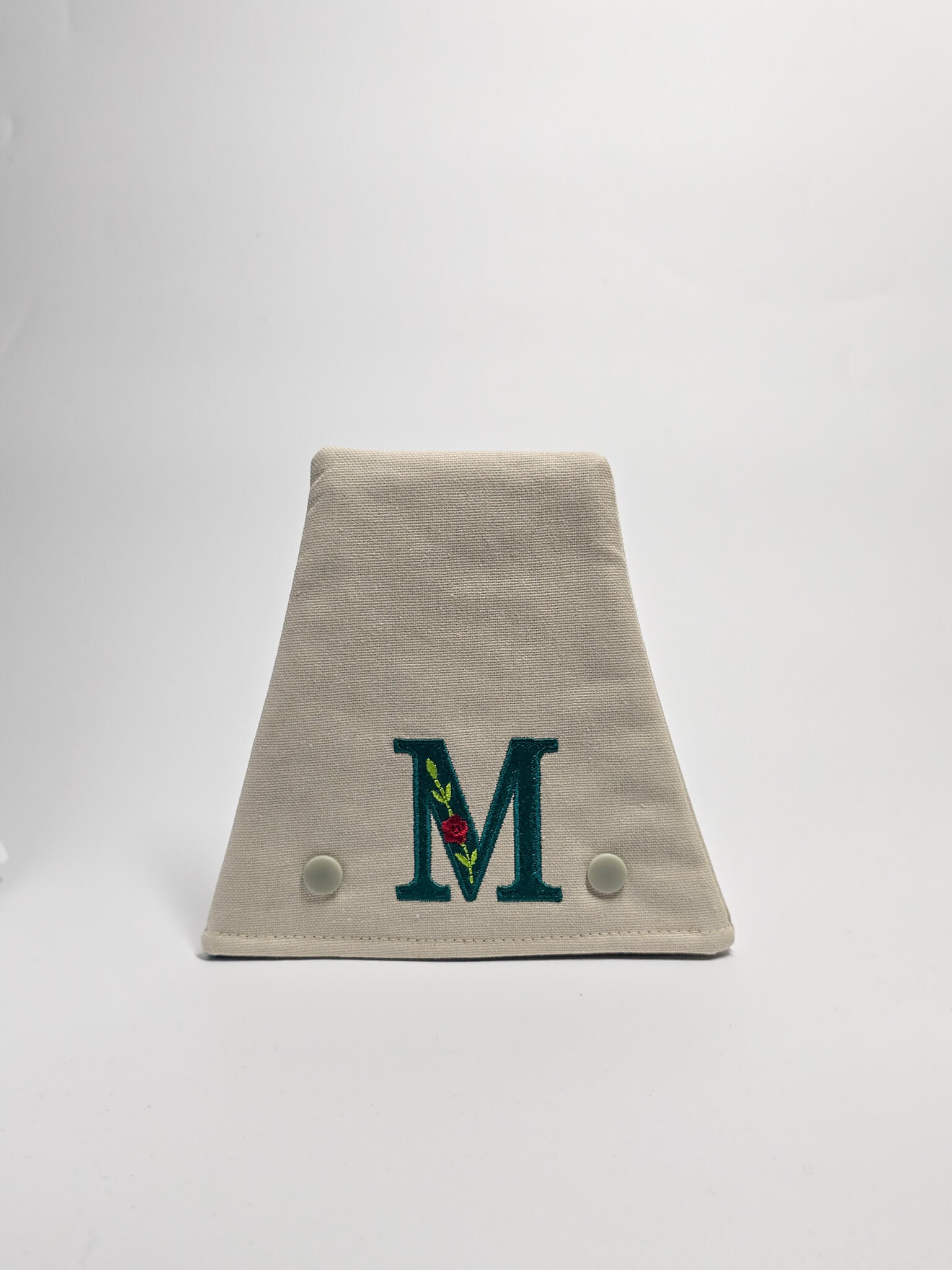 Nadelgarage mit Monogramm - petrol – Nadelmikado – handgenäht in Bayern