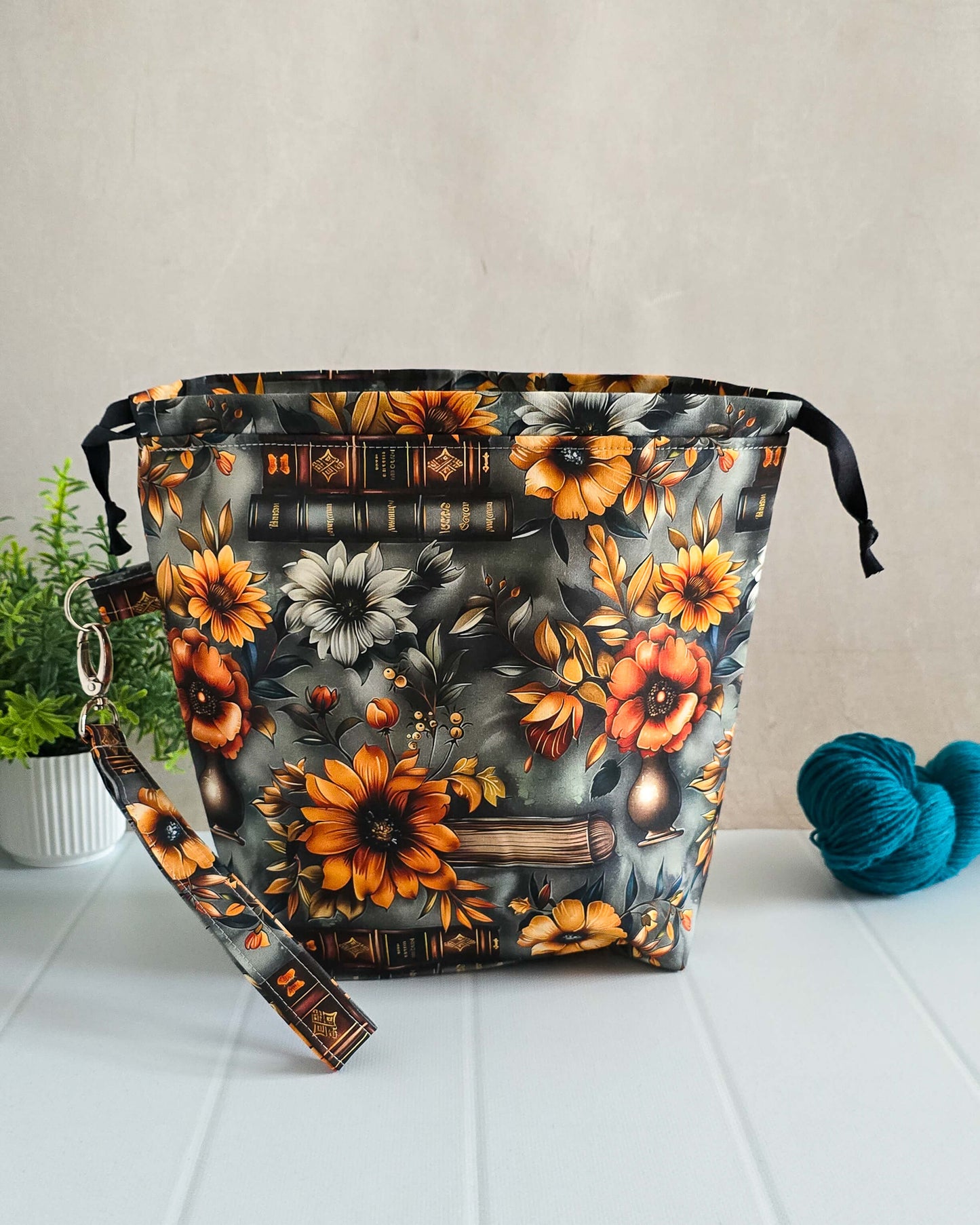 Projekttasche Autumn Bloom – Florales Muster in Herbstfarben