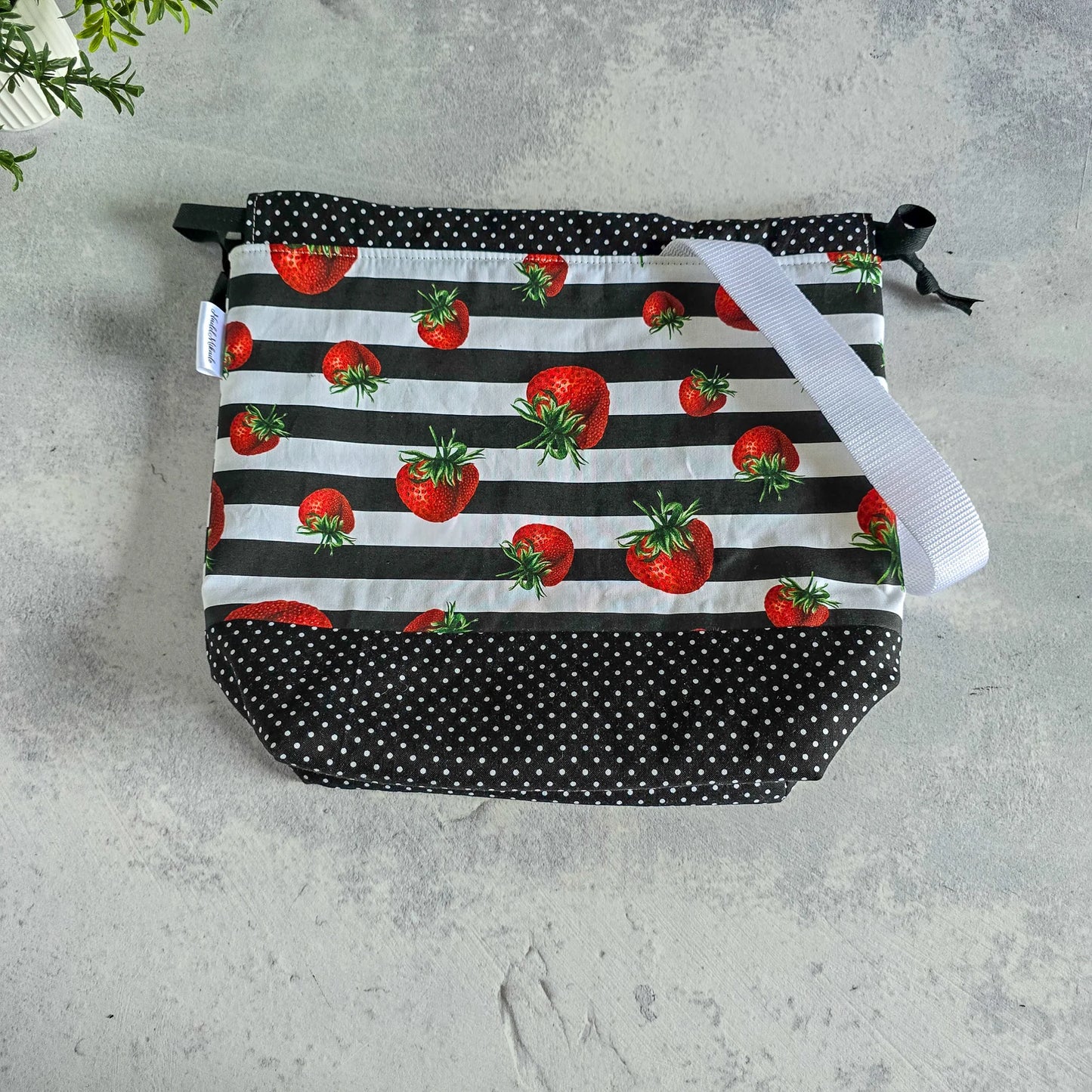 {{ Projekttasche Project bag for knitters Stricktasche Handarbeitstasche Strickprojekttasche knitting project bag}}