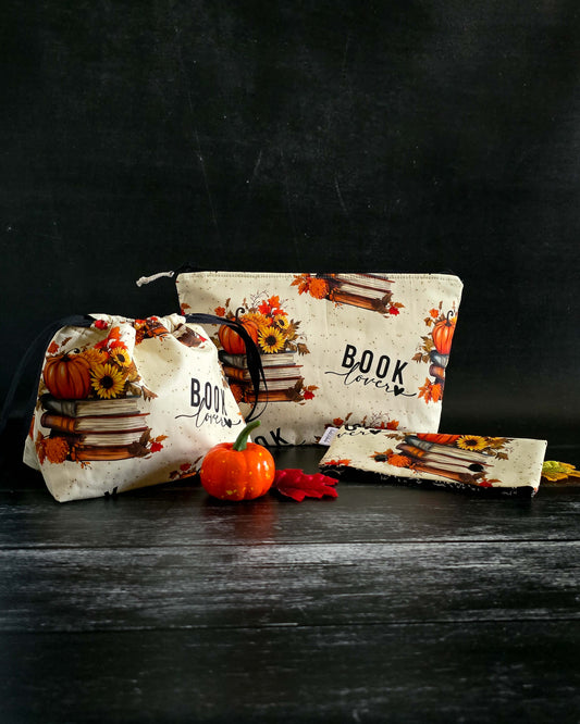 Projekttasche Book Lover – Bücher, Kürbisse & Sonnenblumen