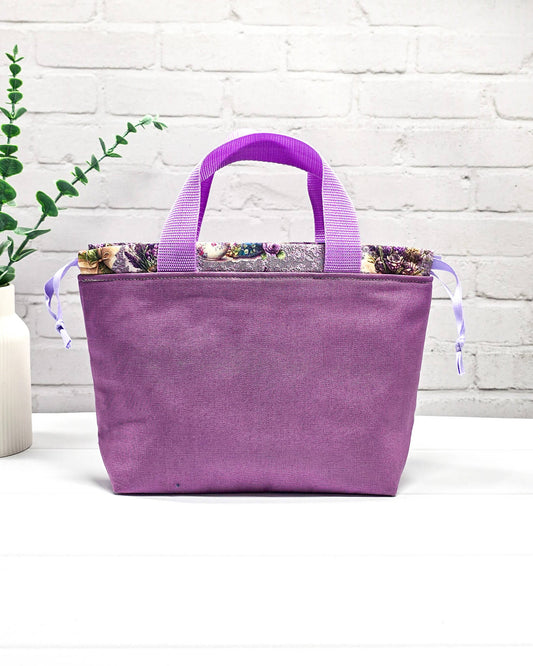 Alva Bag Berry Canvas & Lavender Tea Cups – handgenäht in Bayern von Nadelmikado