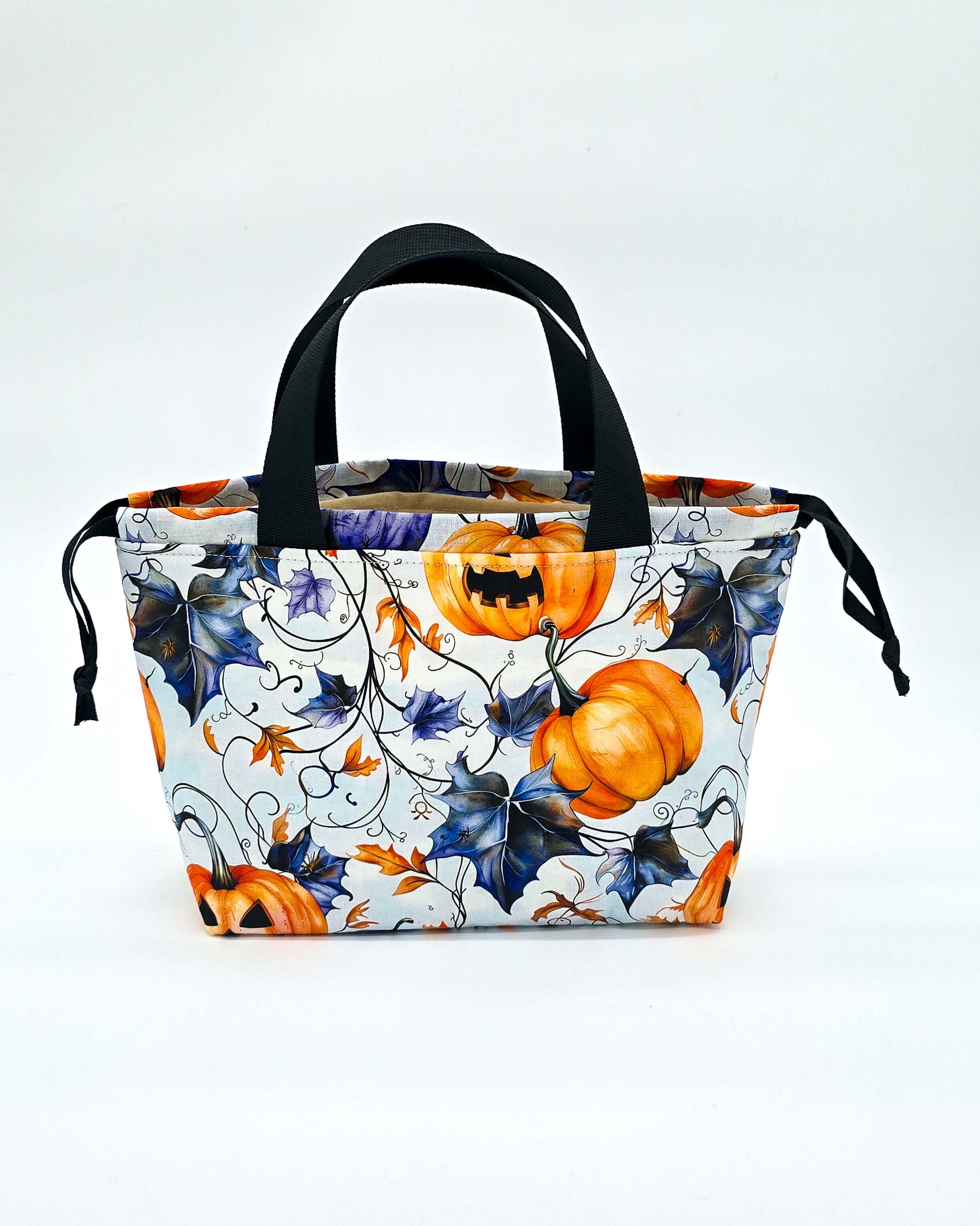 Projekttasche Alva Bag Moonlit Pumpkin – handgenäht in Bayern von Nadelmikado für Strickprojekte