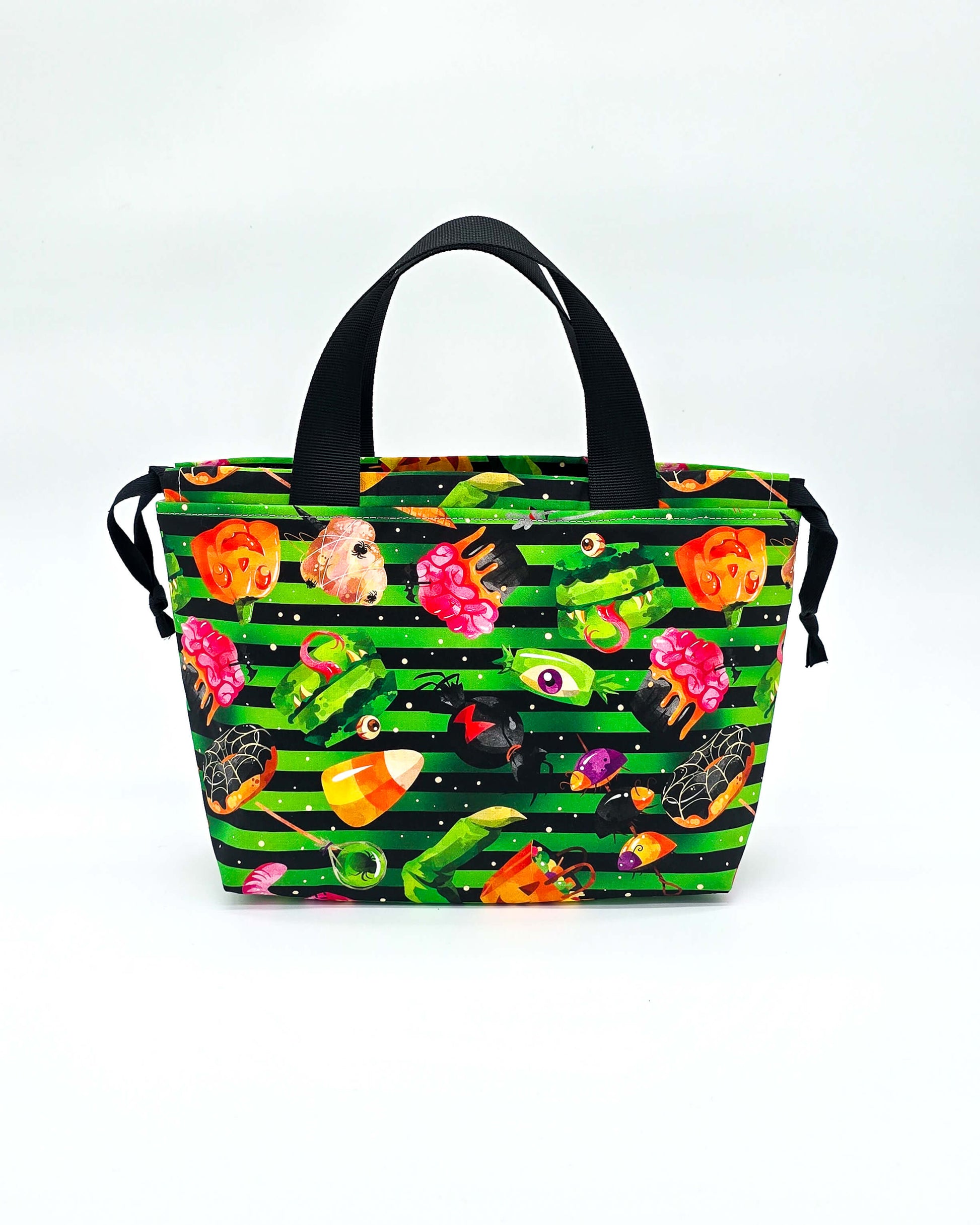 Alva Bag Sweet Spook – handgenähte Projekttasche für Strickprojekte, Halloween-Design, Nadelmikado Bayern