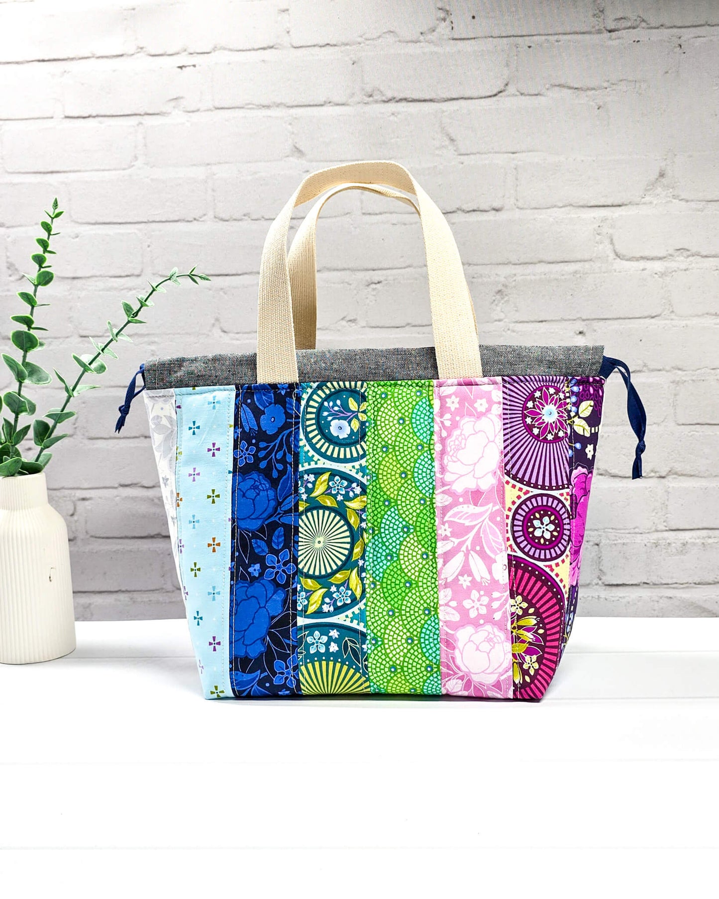 Alva M Projekttasche Patchwork Stoffstreifen Nadelmikado- handgenäht in Bayern