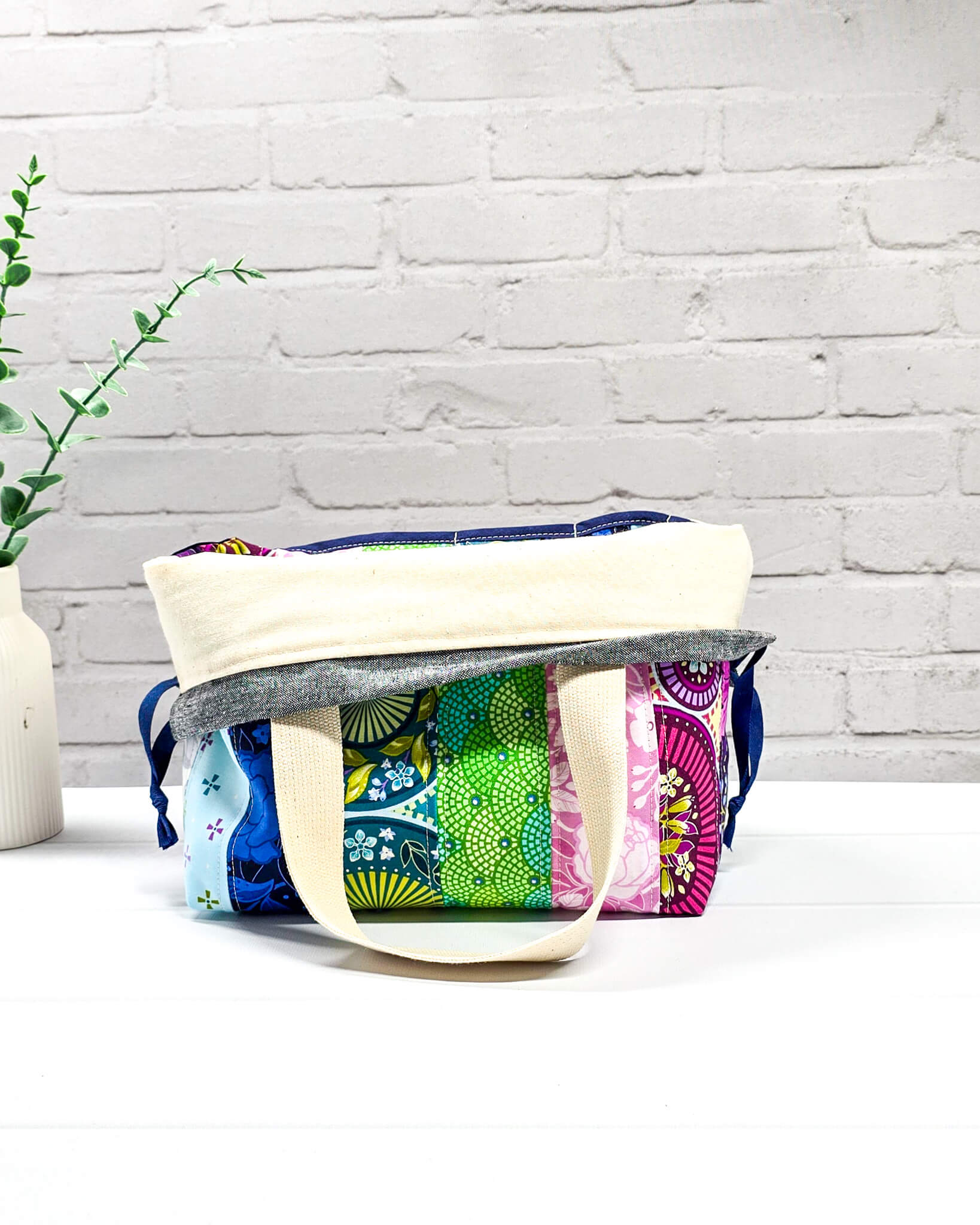Alva M Projekttasche Patchwork Stoffstreifen Nadelmikado- handgenäht in Bayern