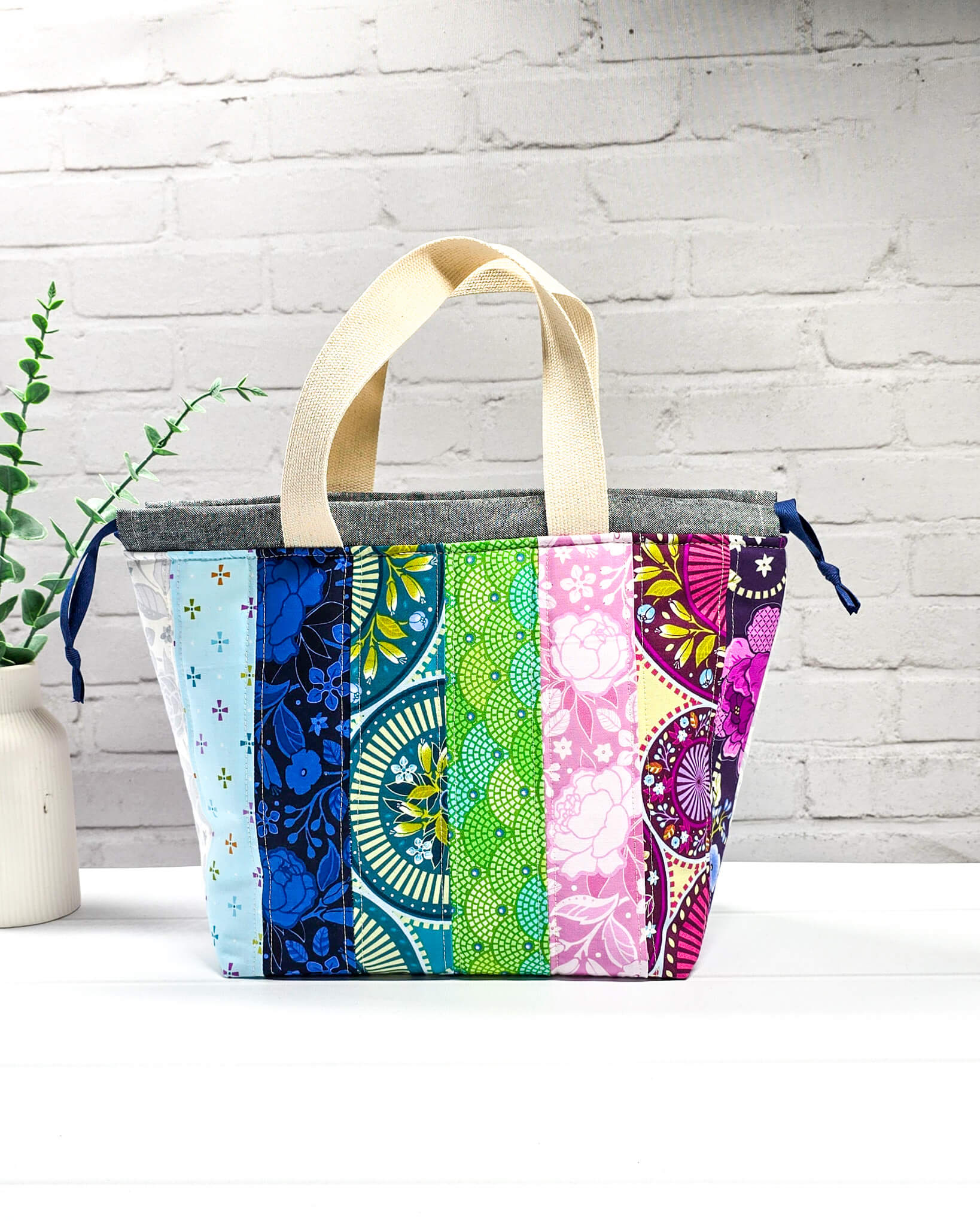 Alva M Projekttasche Patchwork Stoffstreifen Nadelmikado- handgenäht in Bayern