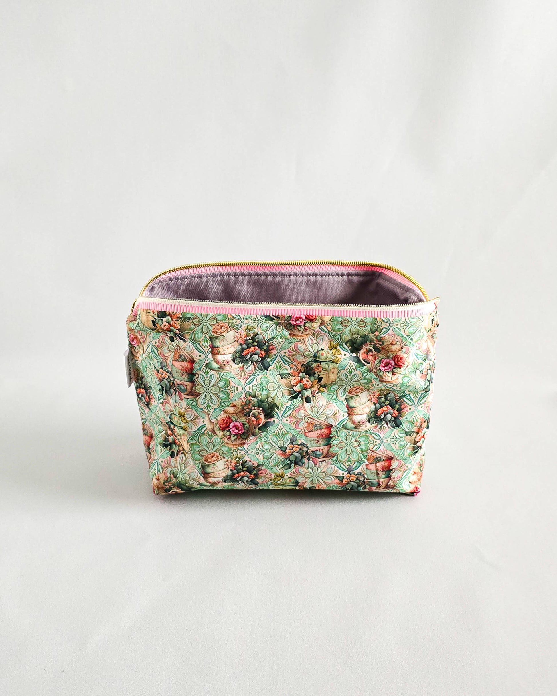 Isvind Bag Ash Canvas & Mint Tea Garden – handgenäht in Bayern von Nadelmikado