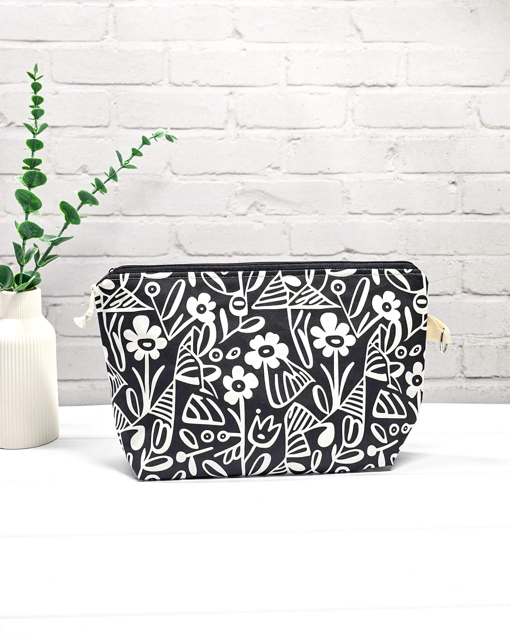 Isvind Bag Nordic Night Garden – Projekttasche im nordischen Design, handgenäht in Bayern von Nadelmikado