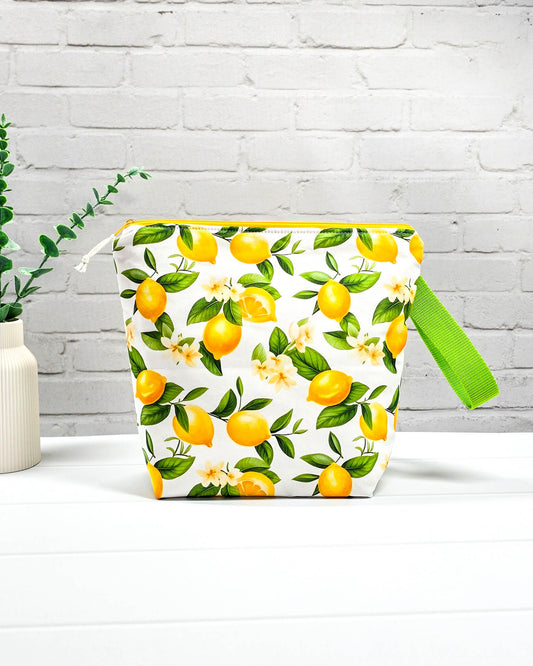 Projekttasche Isvind M Zitronenmotiv handgenäht Bayern von Nadelmikado