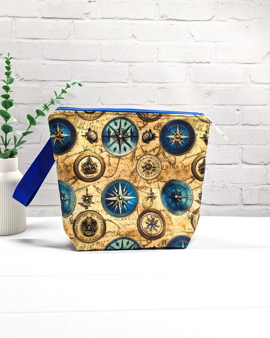 Projekttasche Isvind M Kompass Kartenmotiv handgenäht Bayern von Nadelmikado