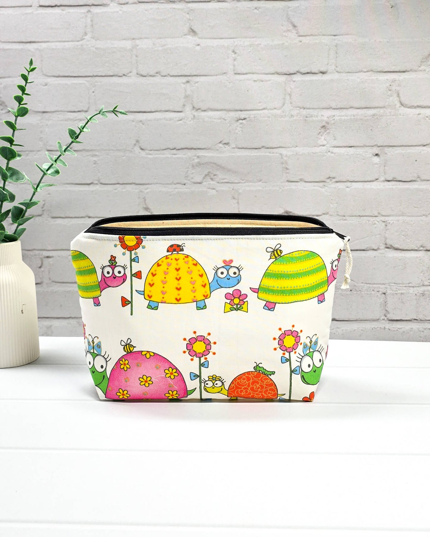 Projekttasche Größe S Isvind – Happy Turtles