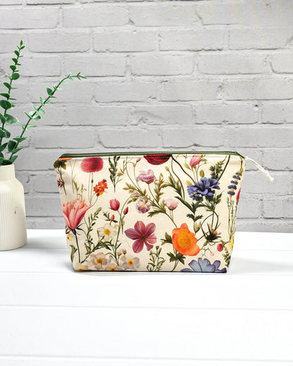 Isvind Projekttasche S Wildblumen Baumwolle - handgenäht in Bayern von Nadelmikado