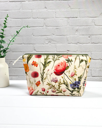 Isvind Projekttasche S Wildblumen Baumwolle - handgenäht in Bayern von Nadelmikado
