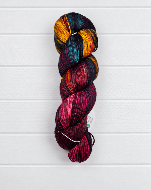 KnitPro Symfonie Terra Harvest Vine Sockenwolle in Bordeaux, Violett, Gold und Petrol