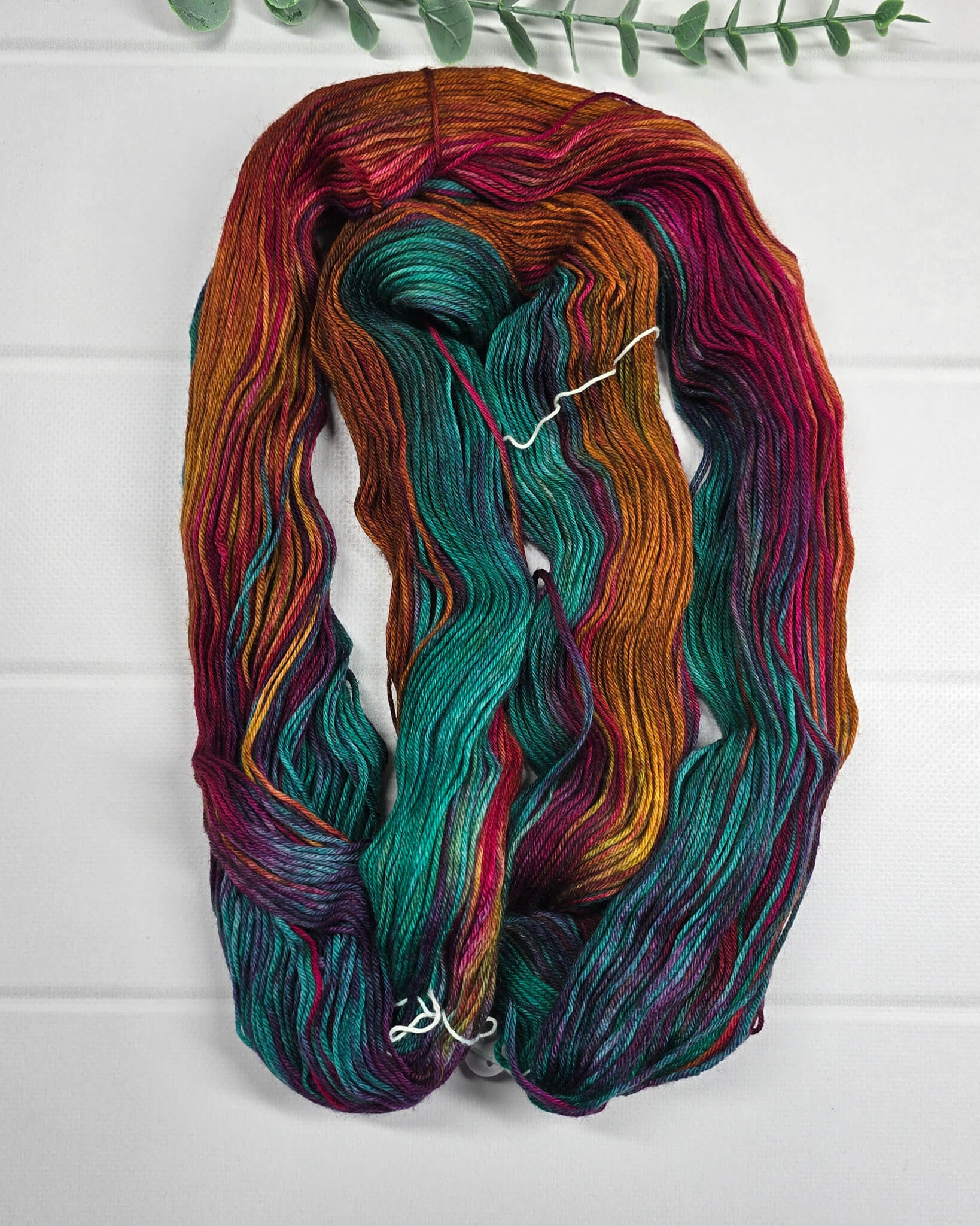KnitPro Symfonie Terra Party Lights Sockenwolle in Petrol, Pink, Orange und Violett