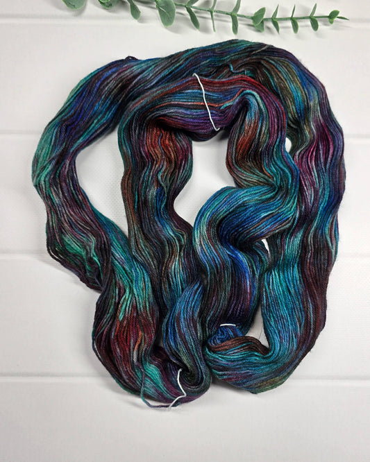 KnitPro Symfonie Terra Tropical Seascape Sockenwolle in Petrol, Türkis, Blau und Bordeaux
