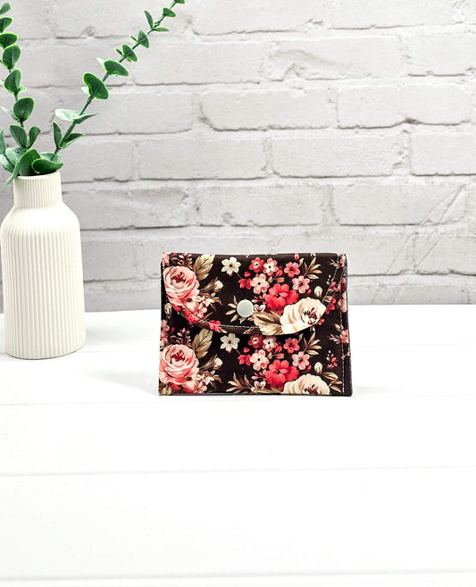 Mini-Pouch Autumn Roses mit floralem Muster - handgenäht in Bayern von Nadelmikado