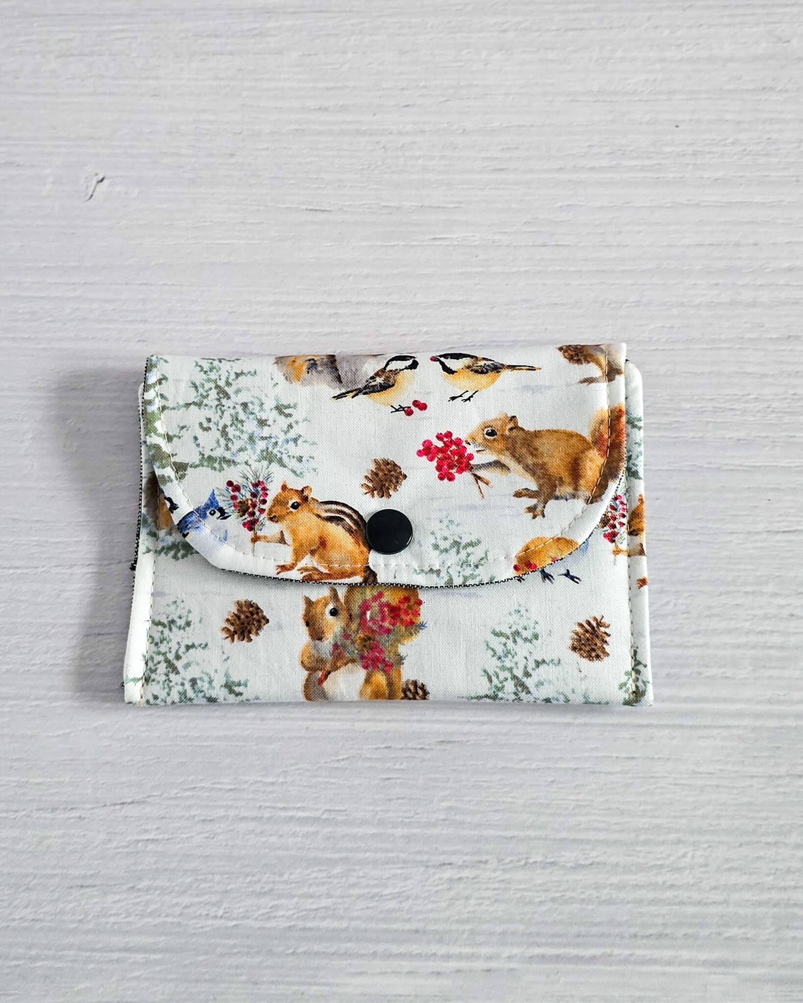 Mini-Pouch Woodland Friends mit Waldtiermotiv - handgenäht in Bayern von Nadelmikado