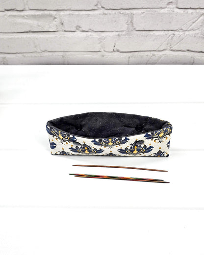 Nadelgarage 15 cm blau gold Ornament handgenäht in Bayern von Nadelmikado