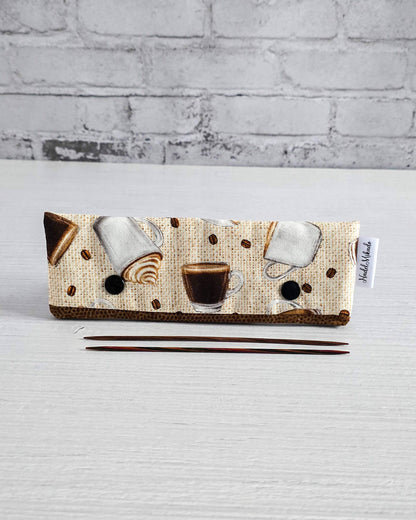 Nadelgarage 15 cm Coffee Break mit Kaffeemotiv - handgenäht in Bayern von Nadelmikado