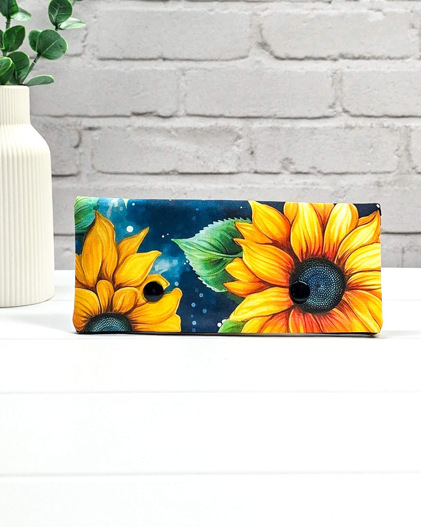 Nadelgarage 15 cm mit Sonnenblumenmotiv aus Baumwolle, handgenäht in Bayern von Nadelmikado